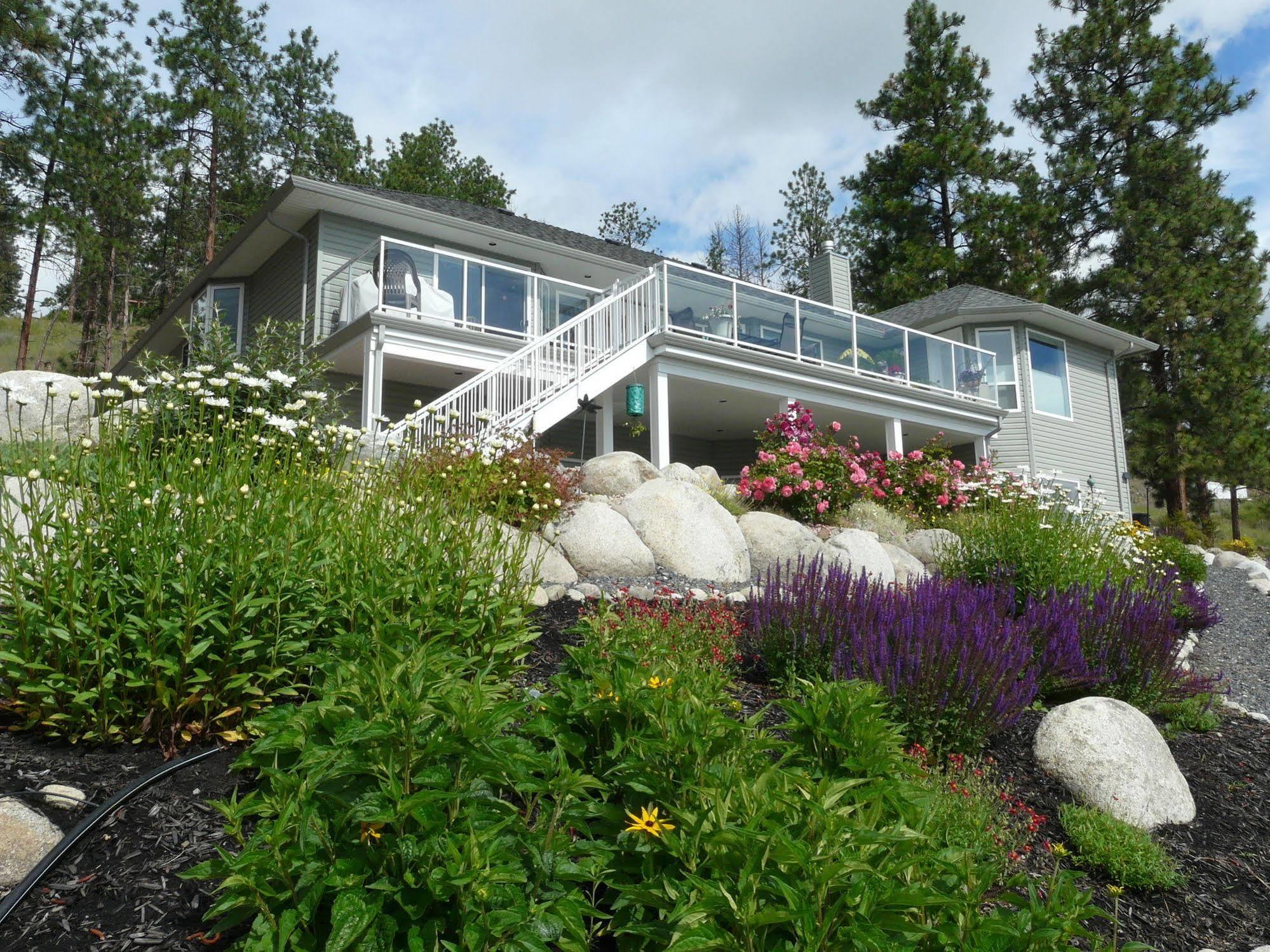 Heartstone B&B Peachland Exterior foto